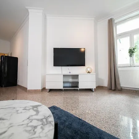 Favorite Stays - And - Flingern Apartment *